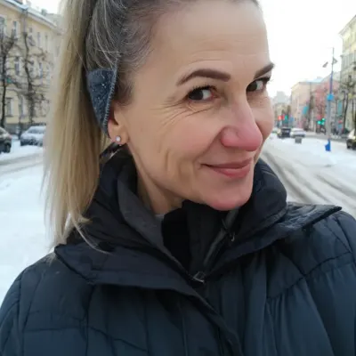 Александра, 41